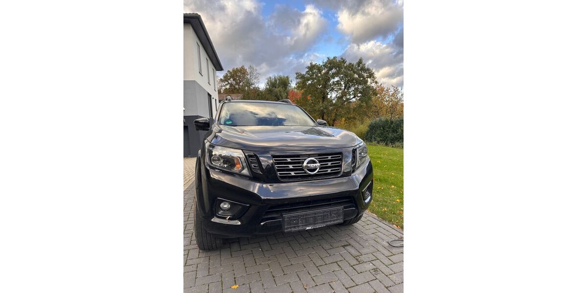 Nissan Navara 75.500 km 29.500 &euro; Adelebsen 37139