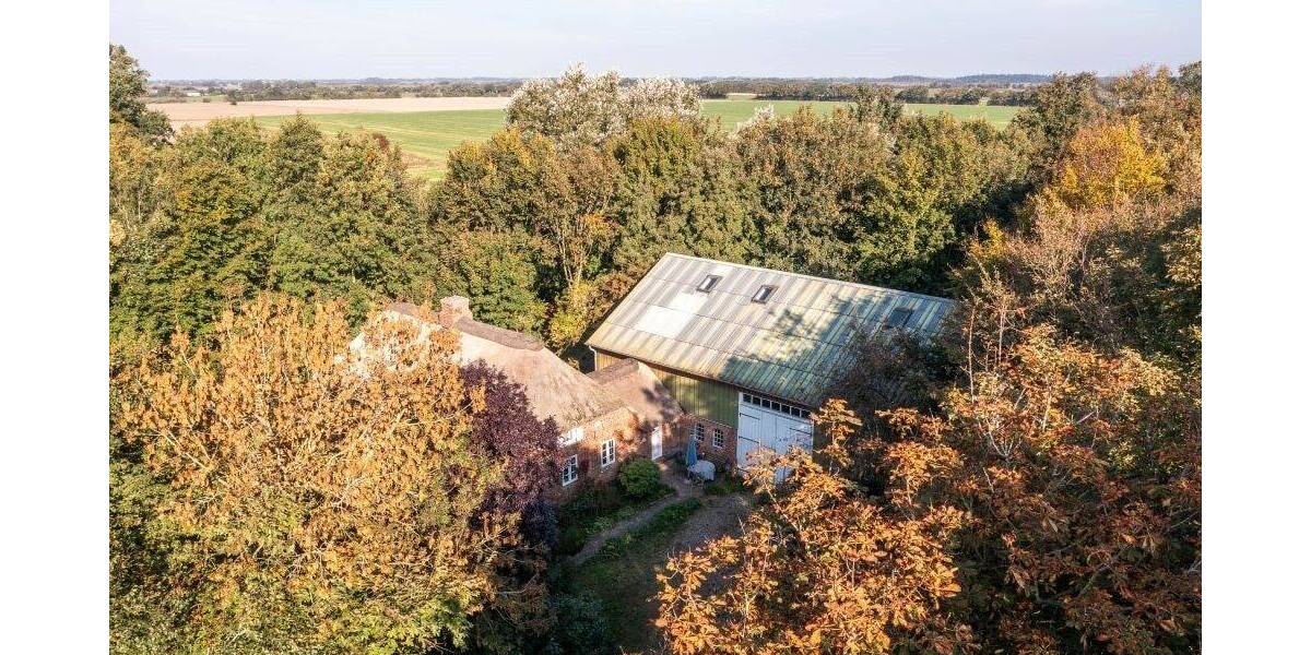 Bauernhaus, Landhaus Niebüll - 4 Zimmer, 335 m&sup2;, 669.000&euro; | Angebot:25706555