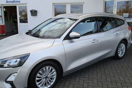 Ford Focus 78.000 km 13.990 &euro; Dessau-Roßlau 06847