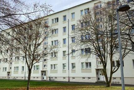 Wohnung Hermsdorf - 3 Zimmer, 60 m&sup2;, 350&euro; | Angebot:26279106