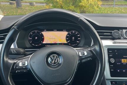 VW Passat 242.000 km 14.900 € Koln 51063