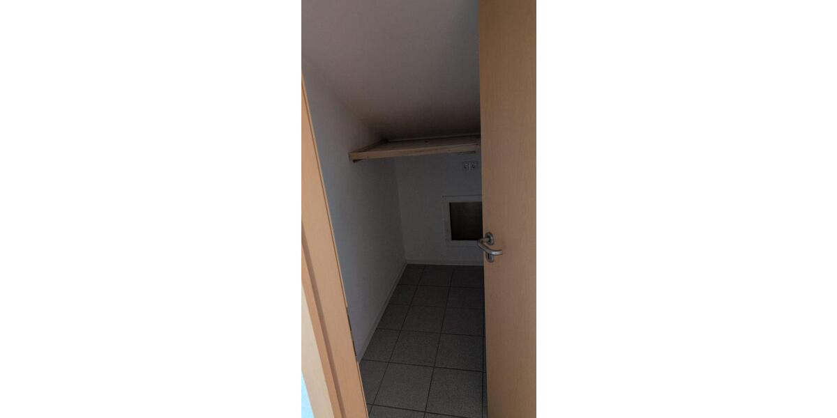 Dachgeschoßwohnung Kirchberg im Wald - 3 Zimmer, 75 m&sup2;, 485&euro; | Angebot:26413778