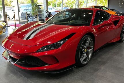 Ferrari F8 11.354 km 255.000 &euro; Gröbenzell 82194