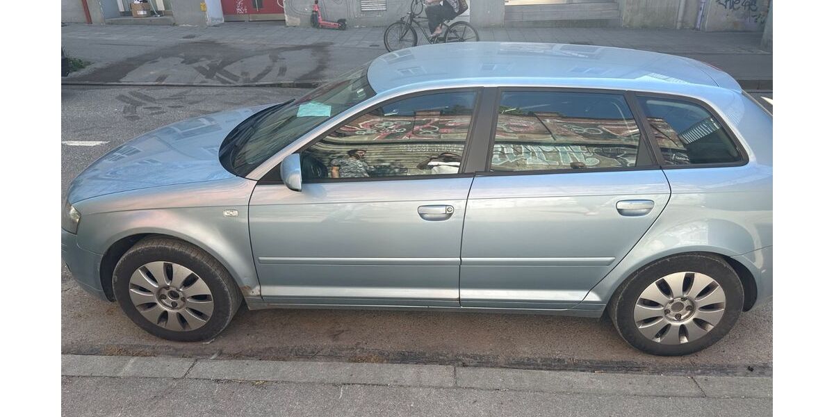 Audi A3 280.000 km 1.600 &euro; München 81477