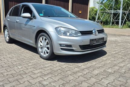 VW Golf 158.000 km 9.300 &euro; Renhardsweiler 88348