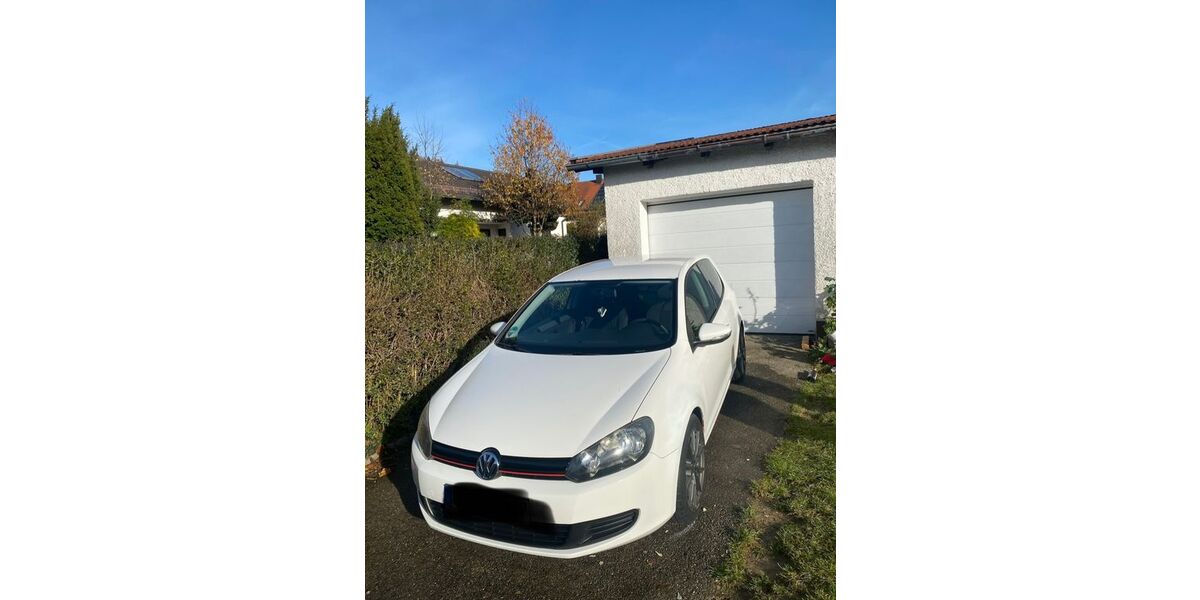 VW Golf 241.570 km 2.850 &euro; Cham 93413