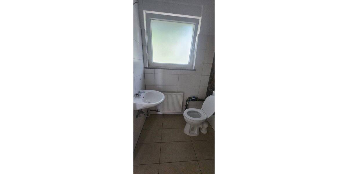 Etagenwohnung Karben Kloppenheim - 3 Zimmer, 72 m&sup2;, 850&euro; | Angebot:26875140