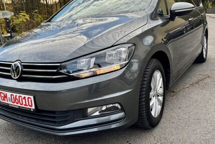 VW Touran 122.000 km 16.999 € Engelskirchen 51766