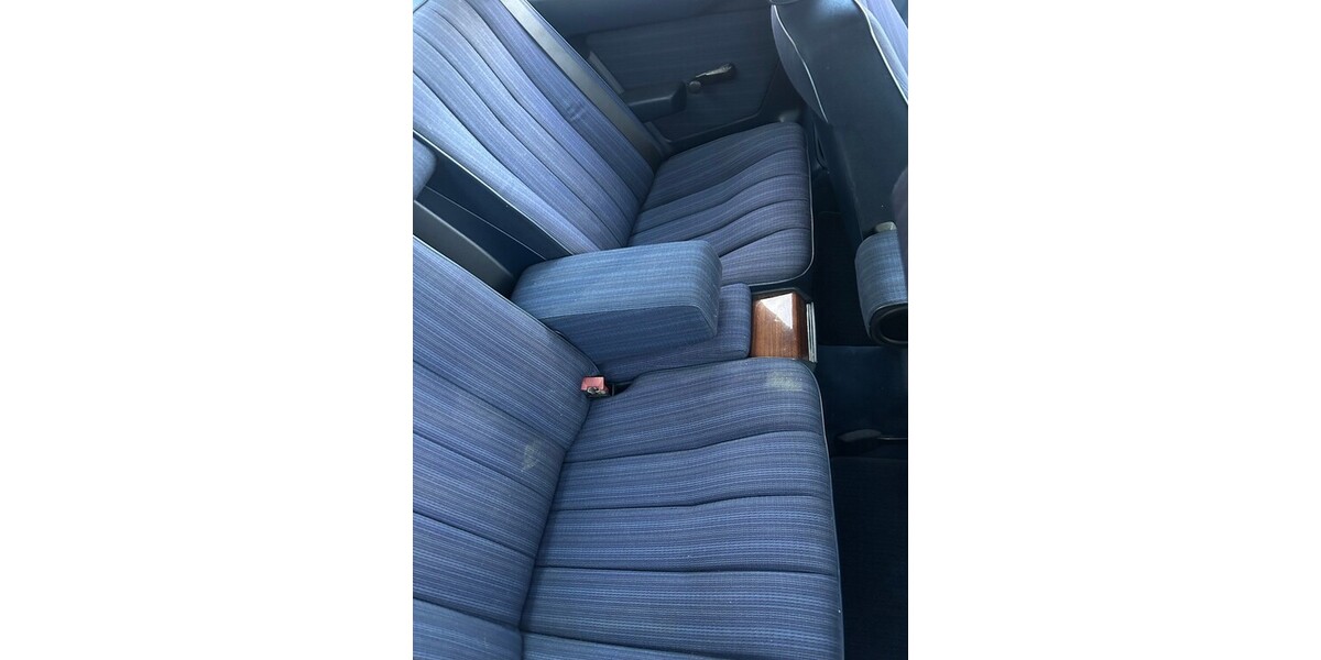 Mercedes-Benz CE 300 198.900 km 8.500 &euro; Bad Schwalbach 65307