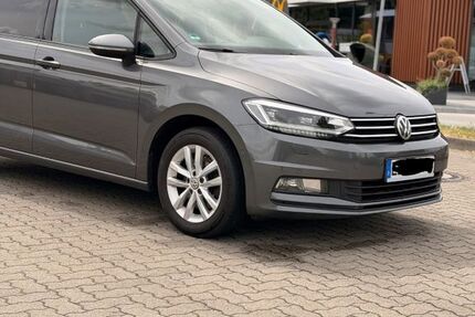 VW Touran 281.841 km 10.200 &euro; Schlieben 04936