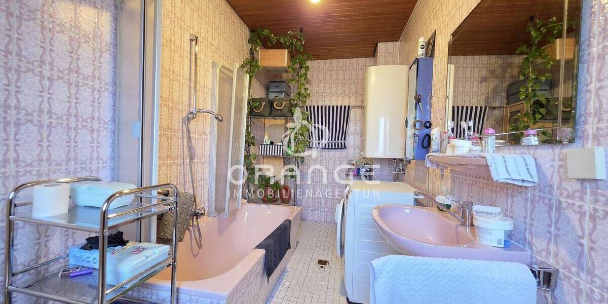 Doppelhaushälfte Bad Füssing / Aigen am Inn Aigen - 4 Zimmer, 138 m&sup2;, 219.000&euro; | Angebot:26778279
