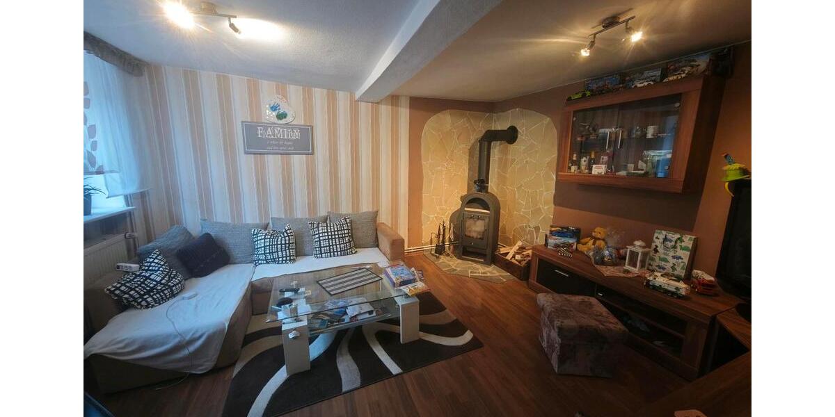 Reihenhaus Wallhausen - 4 Zimmer, 97 m&sup2;, 67.000&euro; | Angebot:26379133