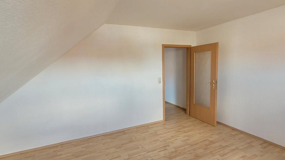 Etagenwohnung Stavenhagen - 2 Zimmer, 60 m&sup2;, 325&euro; | Angebot:26323410