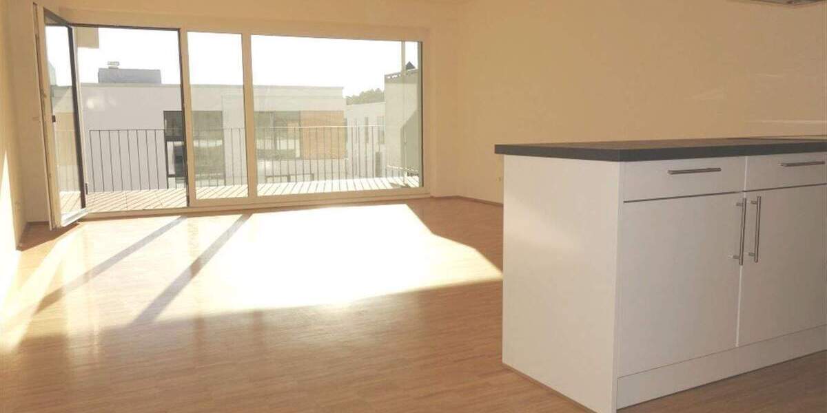 Etagenwohnung Mönchengladbach Stadtmitte - 3 Zimmer, 93 m&sup2;, 1.241&euro; | Angebot:24623556