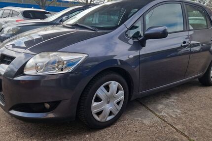 Toyota Auris 189.919 km 4.500 &euro; Bremen 28237