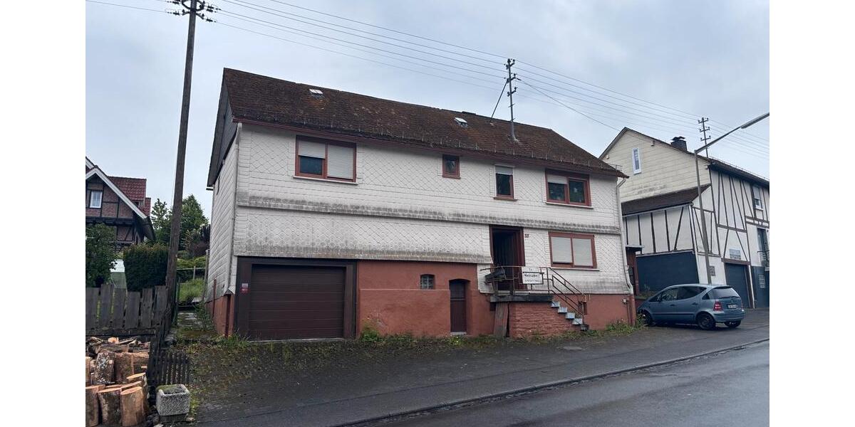 Einfamilienhaus Burbach - 6 Zimmer, 160 m&sup2;, 59.000&euro; | Angebot:26726855