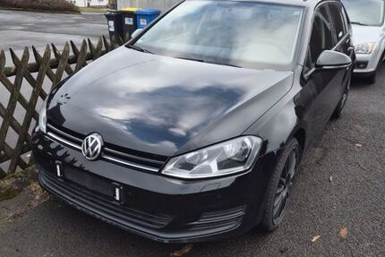 VW Golf 189.000 km 8.800 &euro; Eppelborn 66571