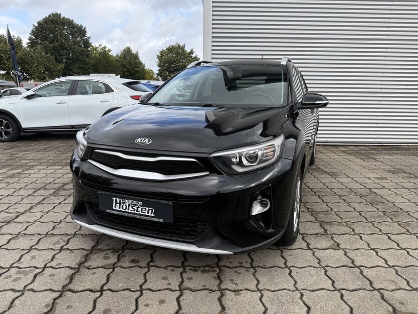 Kia Stonic 83.679 km 11.750 € Stade 21684