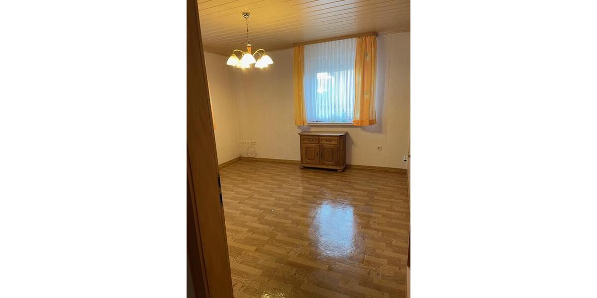 Etagenwohnung Bad Hersfeld - 3 Zimmer, 69 m&sup2;, 129.000&euro; | Angebot:26864571
