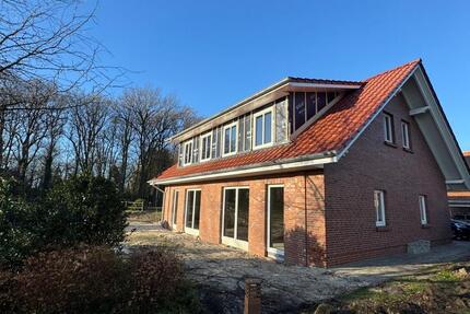 Haus Lindern (Oldenburg) - 3 Zimmer, 90 m&sup2;, 890&euro; | Angebot:24377405