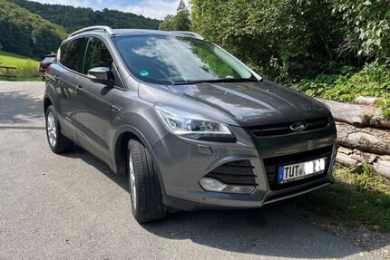Ford Kuga 146.000 km 8.600 &euro; Tuttlingen 78532