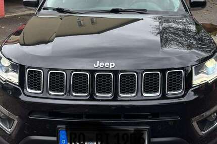 Jeep Compass 21.000 km 21.000 € Bad Aibling 83043
