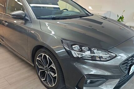 Ford Focus 114.000 km 15.490 &euro; Fürstenfeldbruck 82256