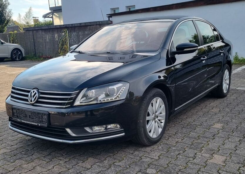 VW Passat 207.000 km 8.490 € Maintal 63477