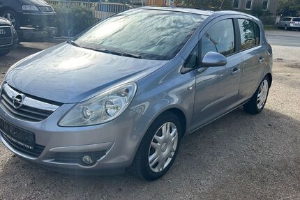 Opel Corsa 108.000 km 3.200 &euro; RIESA 01589
