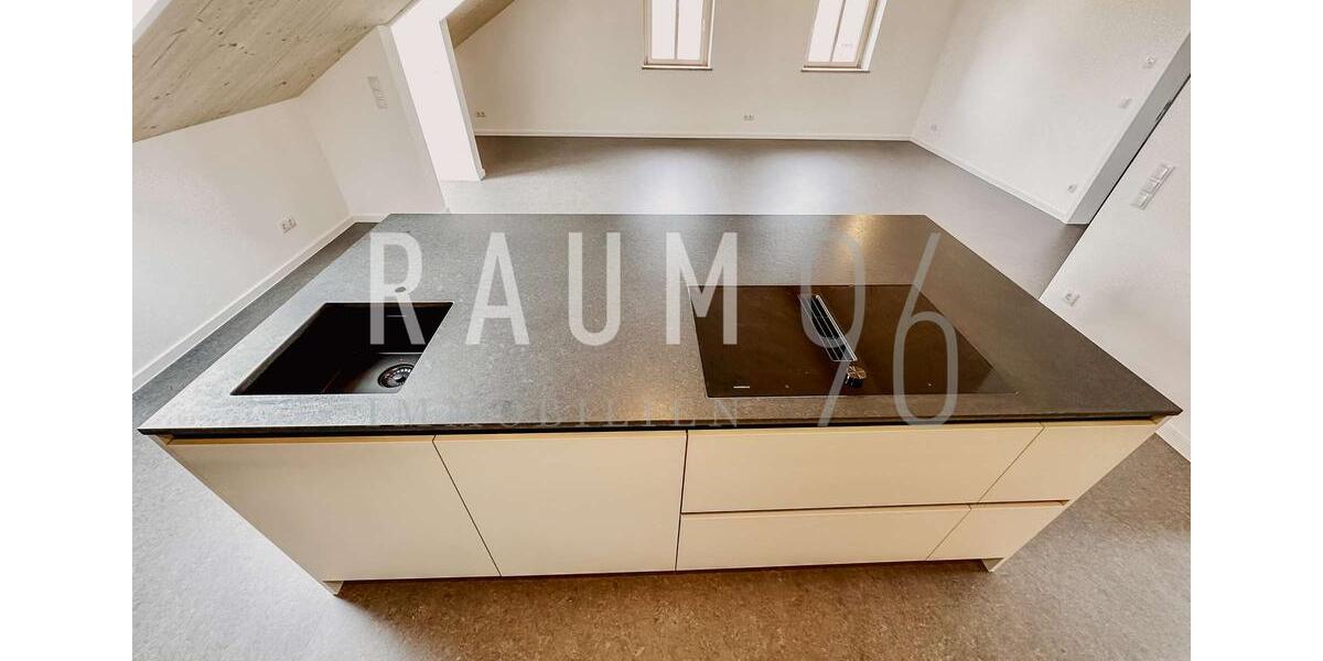 Dachgeschoßwohnung Bad Staffelstein - 3 Zimmer, 95 m&sup2;, 1.100&euro; | Angebot:26283931