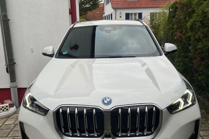 BMW iX1 6.800 km 51.000 € Uttenreuth 91080