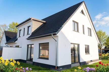 Haus Rostock Lichtenhagen - 5 Zimmer, 127 m&sup2;, 459.500&euro; | Angebot:25745655