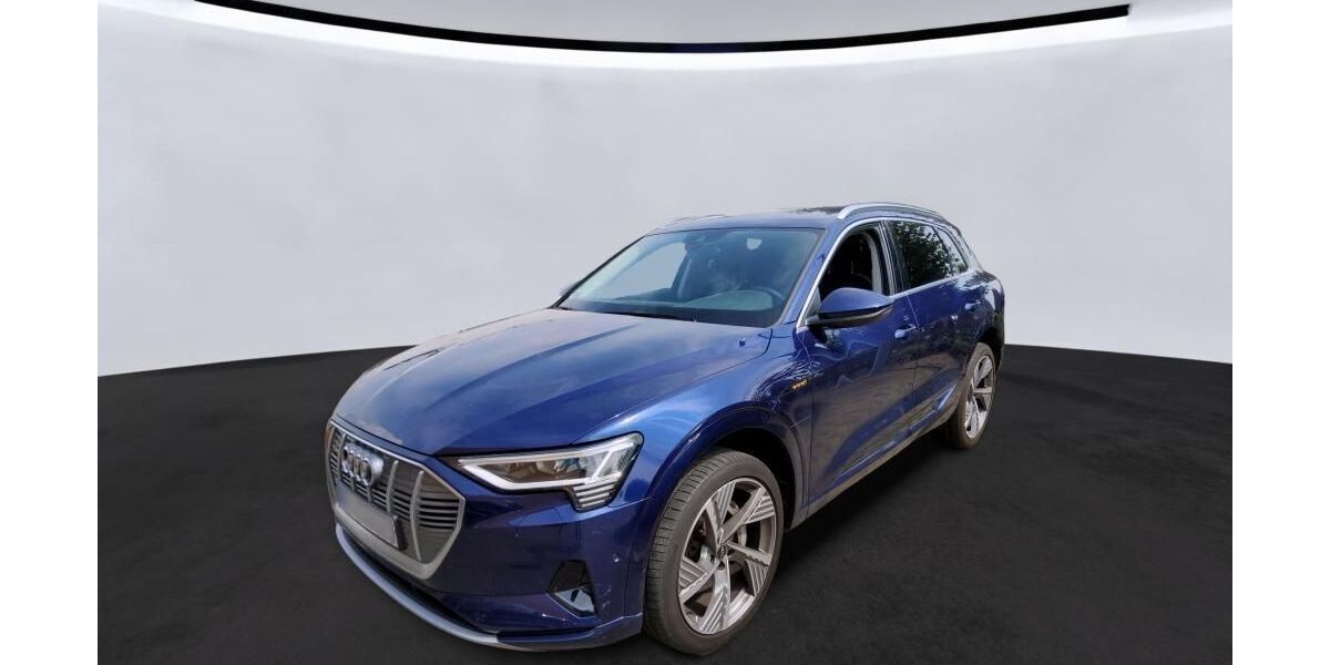Audi e-tron 51.083 km 27.935 &euro; Hagen 58091