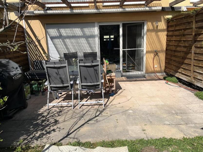 RMH mit EBK, Garten, Garage + Stellplatz in Asperg Einziehen und wohlfühlen