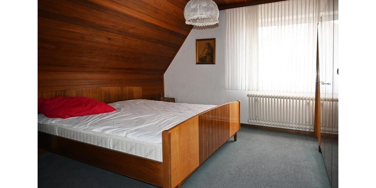 Einfamilienhaus Borken - 9 Zimmer, 158 m&sup2;, 310.000&euro; | Angebot:26689204