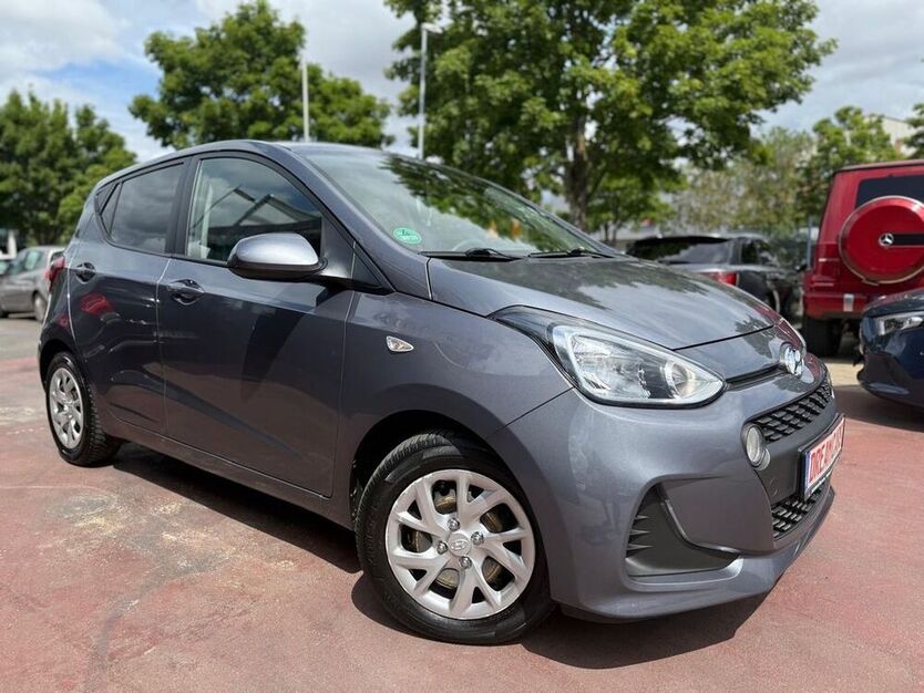 i10