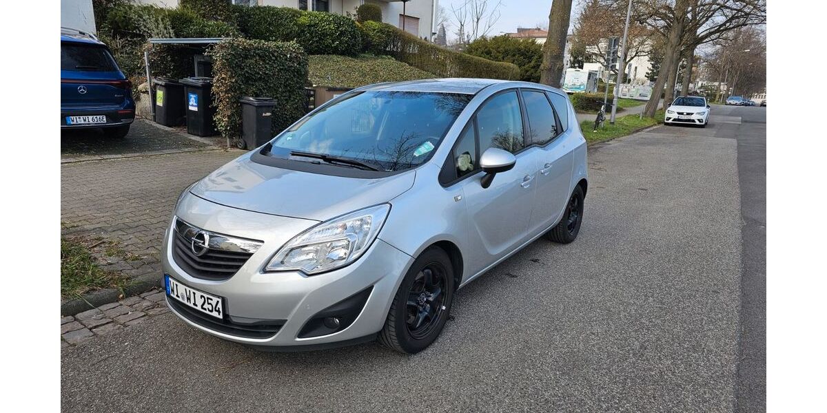 Opel Meriva 111.000 km 5.100 &euro; Wiesbaden 65187