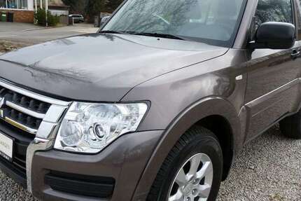 Mitsubishi Pajero 97.752 km 19.400 &euro; Oberviechtach 92526
