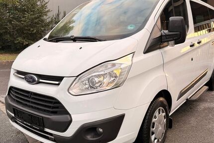 Ford Transit Custom 150.000 km 15.990 € Fürth 90763