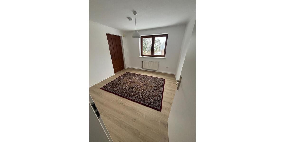 Einfamilienhaus Tastrup - 5 Zimmer, 140 m&sup2;, 1.600&euro; | Angebot:25360665