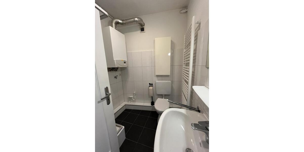Etagenwohnung Hildesheim - 2 Zimmer, 62 m&sup2;, 505&euro; | Angebot:26394132