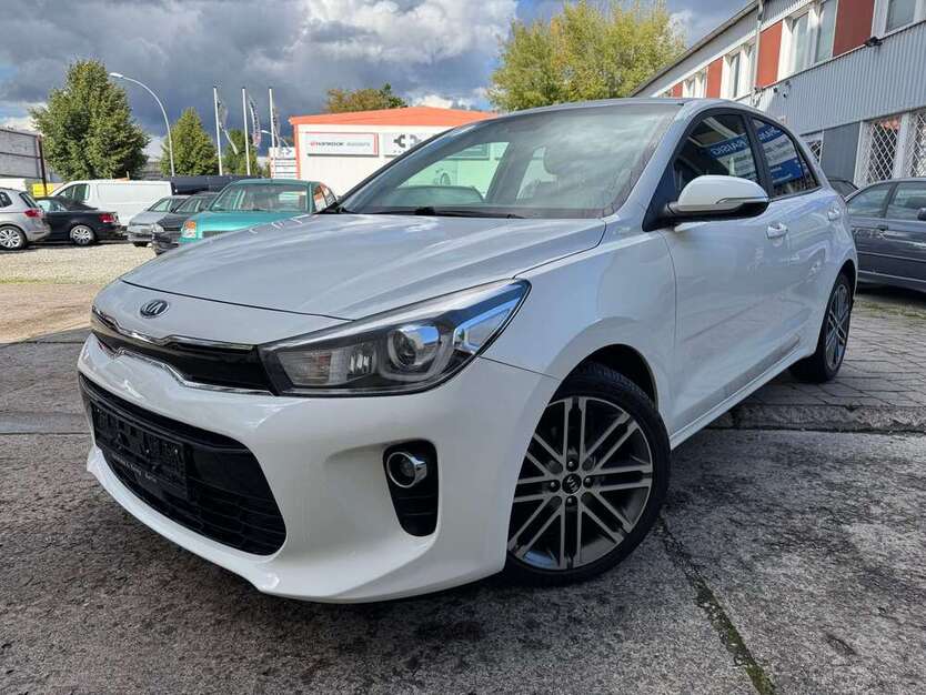 Kia Rio 74.439 km 14.699 € Berlin 13127