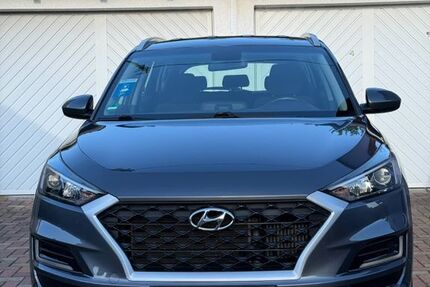 Hyundai TUCSON 99.521 km 16.900 &euro; Königsbrunn 86343