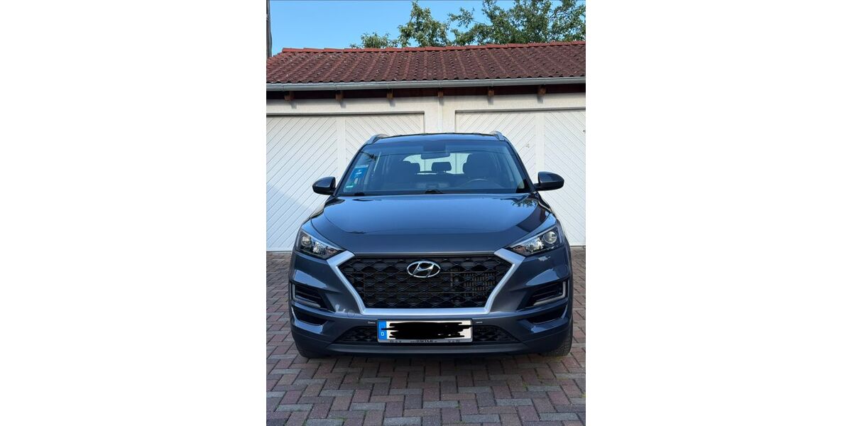 Hyundai TUCSON 99.521 km 18.300 &euro; Königsbrunn 86343