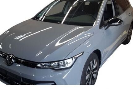 VW Golf 7.699 km 26.930 &euro; Leipzig 04178
