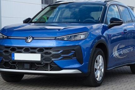 VW T-Roc 3.000 km 38.775 &euro; Meißen 01662