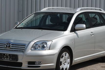 Toyota Avensis 164.000 km 1.950 &euro; Nürnberg 90429