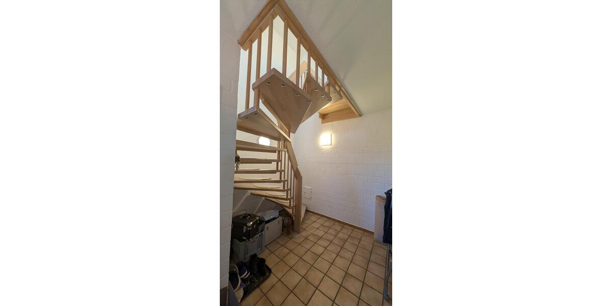 Etagenwohnung Altenholz - 4 Zimmer, 123 m&sup2;, 1.250&euro; | Angebot:26267731