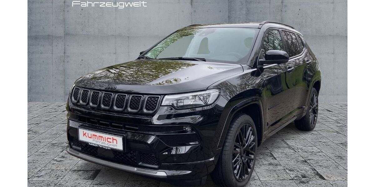 Jeep Compass 17.350 km 24.990 &euro; Aalen-Dauerwang 73457