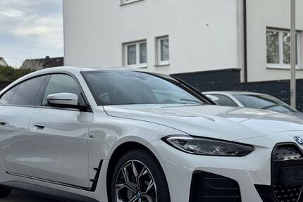 BMW i4 59.999 km 34.990 &euro; Osnabrück 49090